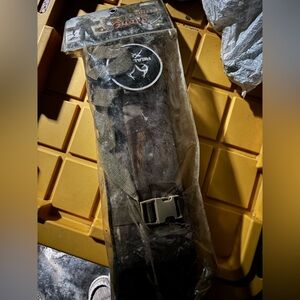 Forever last camo snake guards—gently used